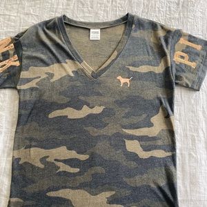 Camo V-Neck Tee with sequins